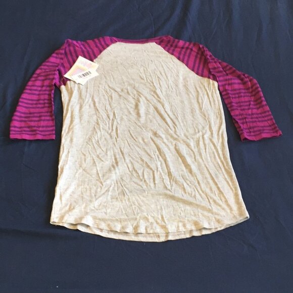 XS LuLaRoe Randy Shirt - Picture 4 of 4